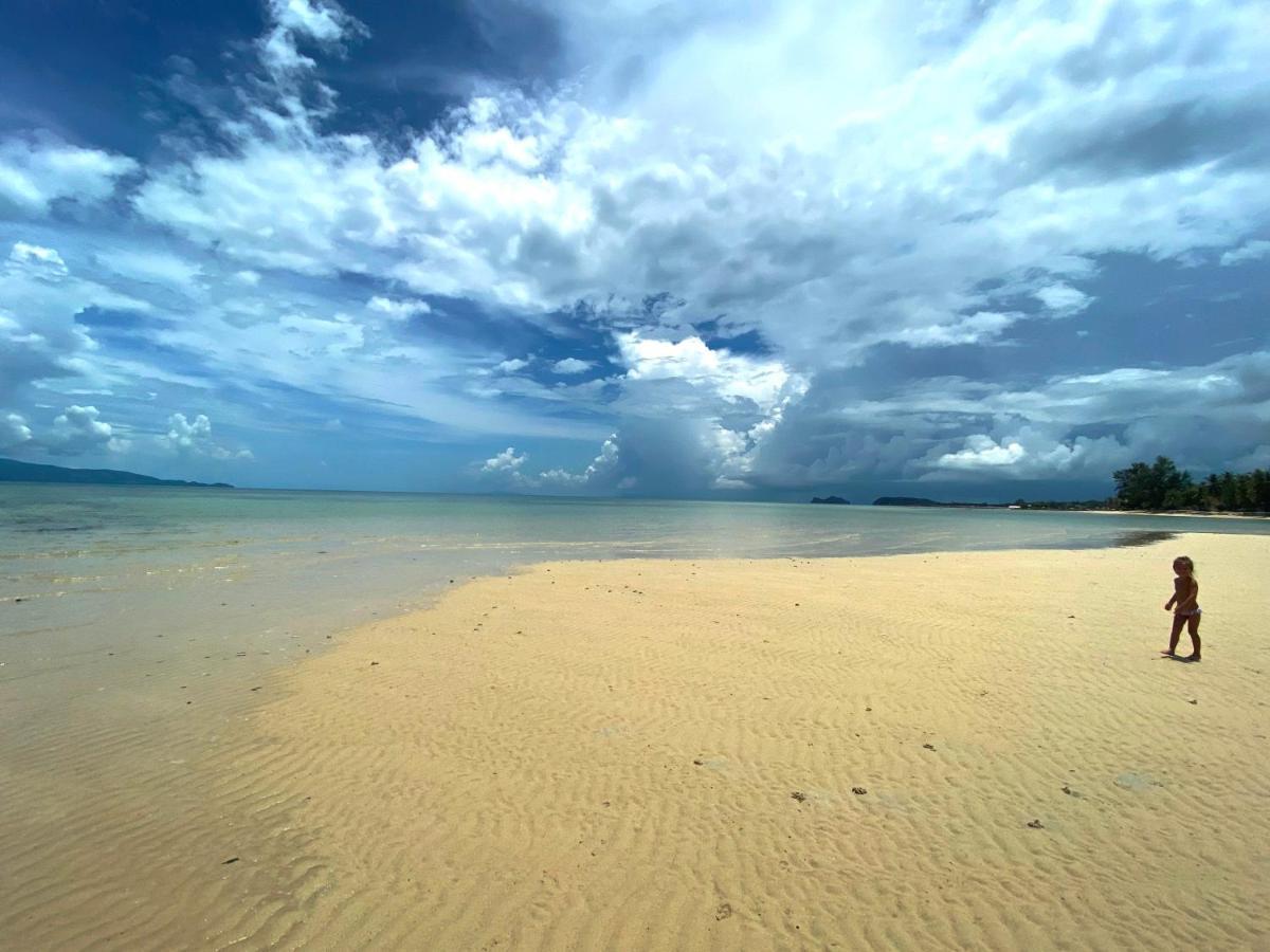 Seaesta Beach Baan Tai Extérieur photo